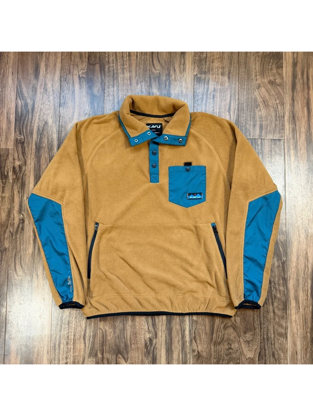 KAVU Fleece Pullover Snap Button Jacket M Gorpcore Outdoor Winter